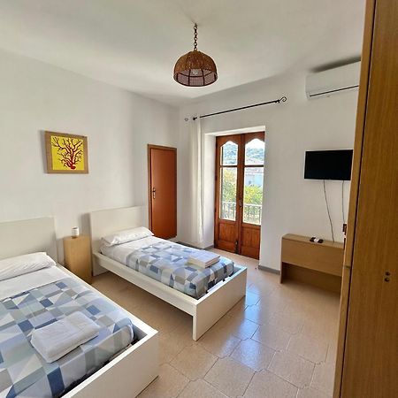 Aeolian Apartments Lipari  Exterior foto