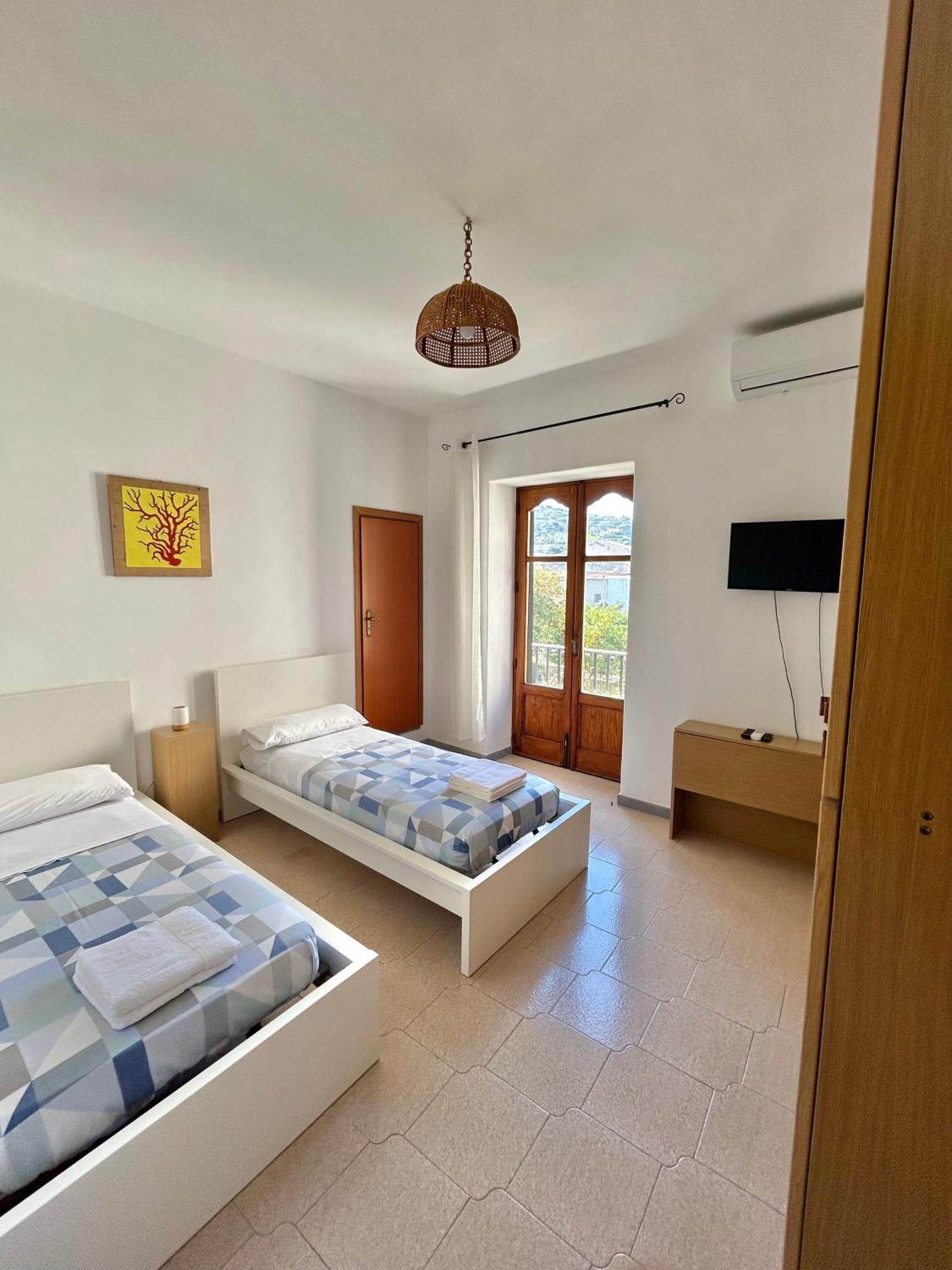 Aeolian Apartments Lipari  Exterior foto
