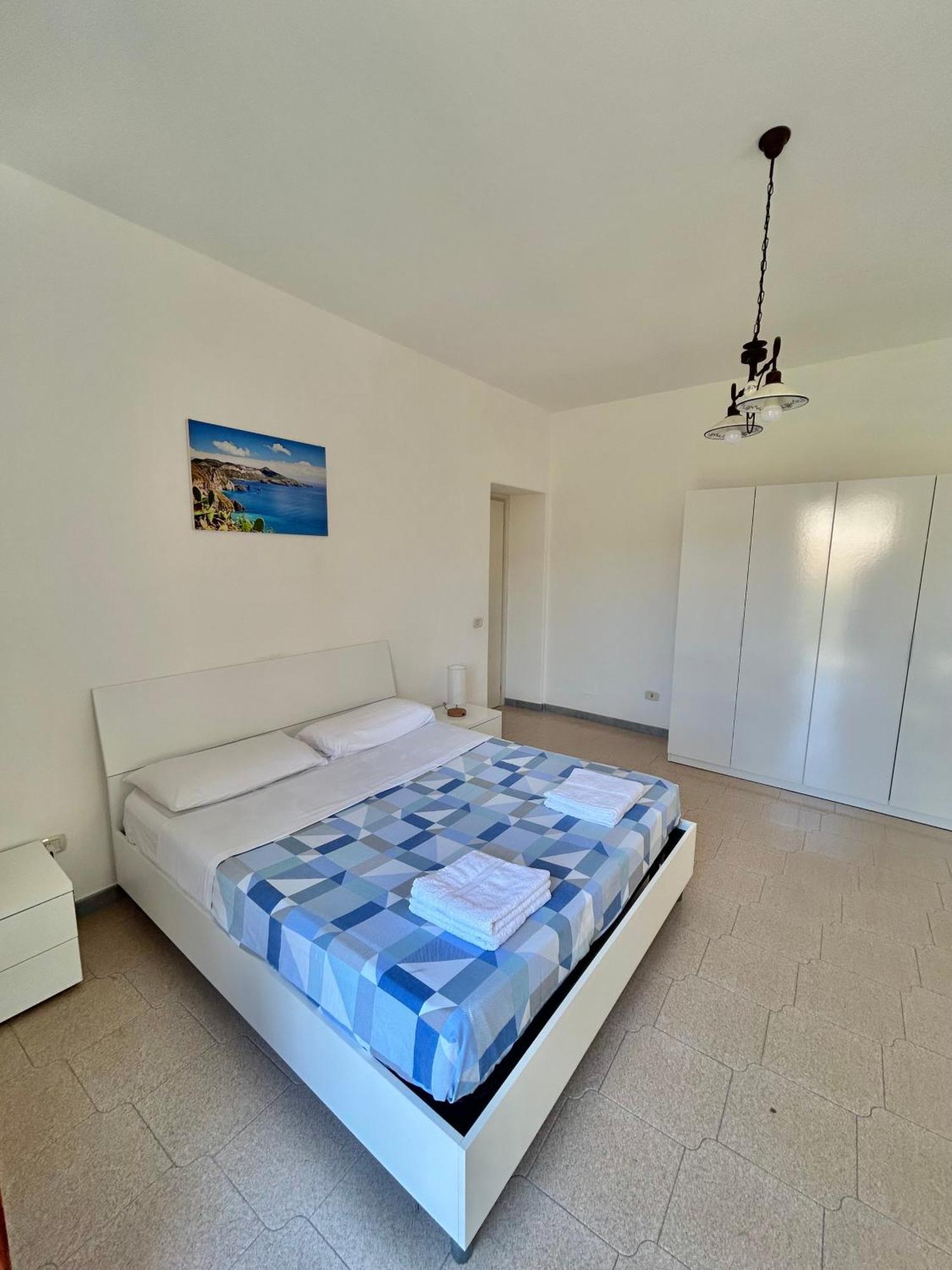Aeolian Apartments Lipari  Exterior foto